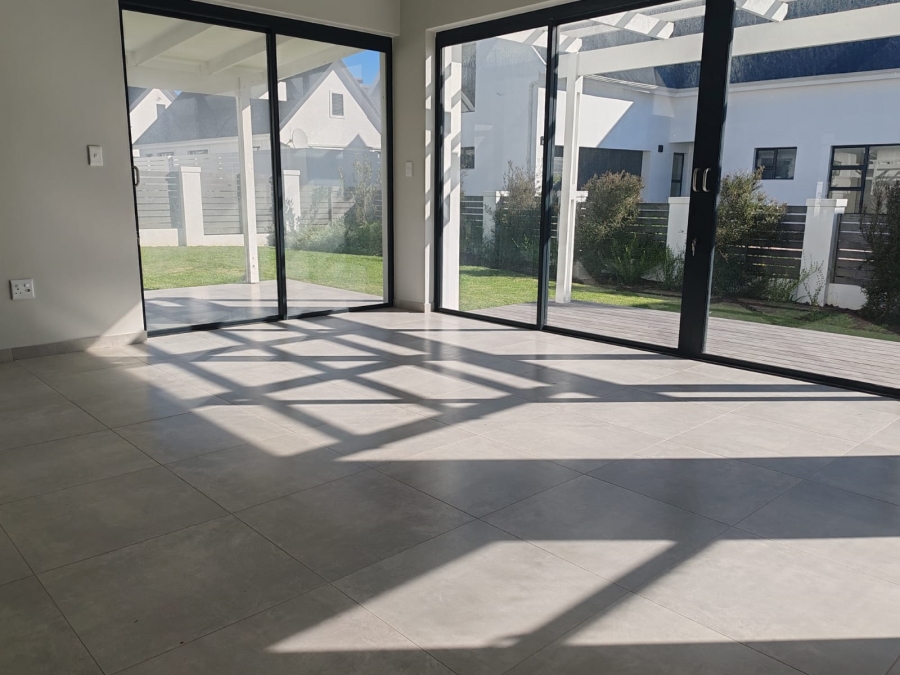 To Let 3 Bedroom Property for Rent in St Francis Links Eastern Cape